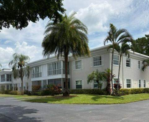 2 bedroom Condominium at 6471 Bay Club Drive #3, Bay Colony Club Condo, Fort Lauderdale — photo 2