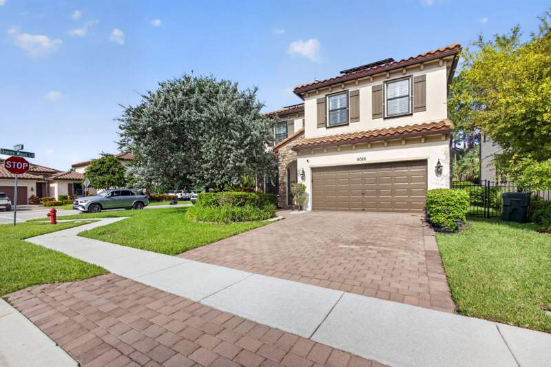 4 bedroom Single Family Residence at 6026 Night Heron Court, Reserve At Summit, Greenacres — photo 2