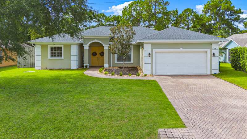 4 bedroom Single Family Residence at 6175 NW East Deville Circle, Port St Lucie Section 44, Port St. Lucie — photo 1