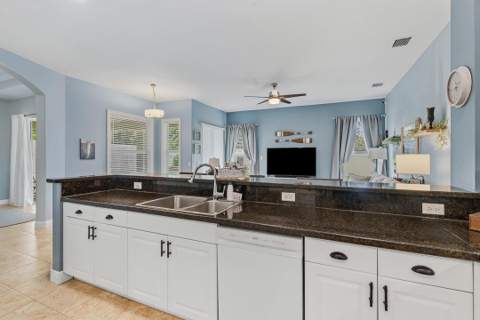 6175 NW East Deville Circle, Port St. Lucie FL - photo 17 of 46