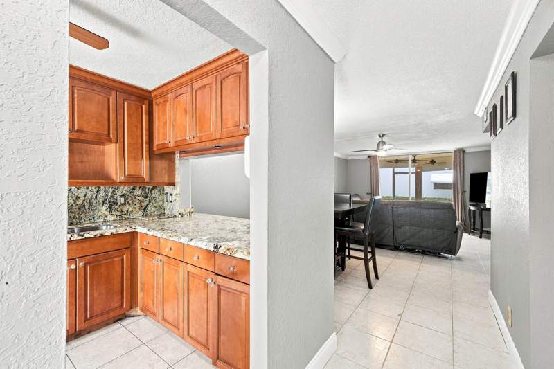 2 bedroom Condominium at 1040 SE 4th Avenue #135, Deerfield Beach Gardens Condo, Deerfield Beach — photo 4