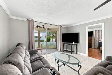 1040 SE 4th Avenue #135, Deerfield Beach FL - photo 11 of 28