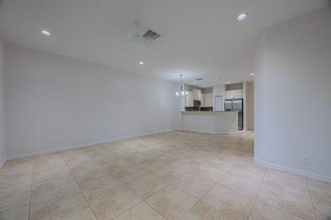 2646 Webb Avenue, Delray Beach FL - photo 11 of 31
