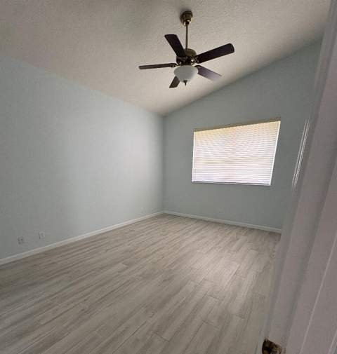 172 NW Lawton Road, Port St. Lucie FL - photo 6 of 10