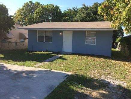 2 bedroom Single Family Residence at 708 NW 6th Street, West Harlem 21-26 B, Hallandale Beach — photo 1