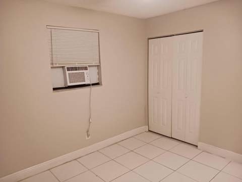 708 NW 6th Street, Hallandale Beach FL - photo 8 of 8