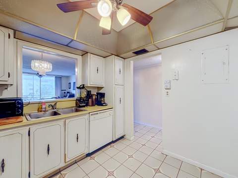 410 NW 68th Avenue #301, Plantation FL - photo 14 of 57
