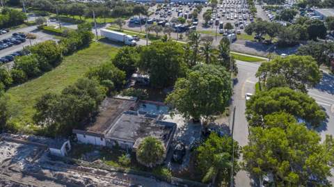 1207 Milfred Street, Delray Beach FL - photo 7 of 8