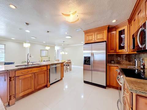851 E Plantation Circle, Plantation FL - photo 24 of 60