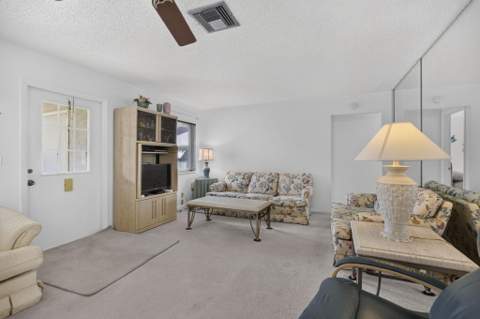 3625 La Aires Court #C-2, Greenacres FL - photo 19 of 46