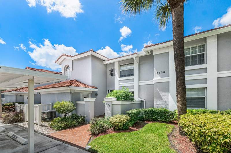 3 bedroom Condominium at 7408 Lake Meadow Way #101, Palm Isles I, II And III Condos, Boynton Beach — photo 3