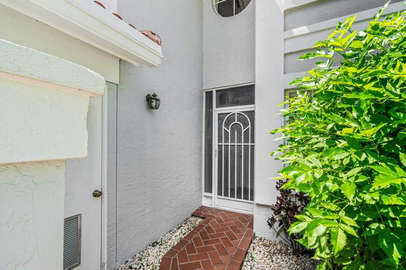 3 bedroom Condominium at 7408 Lake Meadow Way #101, Palm Isles I, II And III Condos, Boynton Beach — photo 4