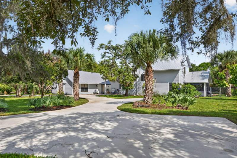 3 bedroom Single Family Residence at 3247 SW Bessey Creek Trail, Rustic Hills, Palm City — photo 2
