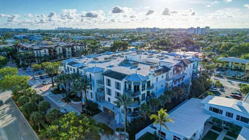 2 bedroom Condominium at 4511 El Mar Drive #210, Villas By The Sea 1 Condo, Lauderdale-By-The-Sea — photo 3