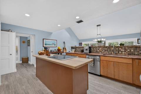 3247 SW Bessey Creek Trail, Palm City FL - photo 10 of 59