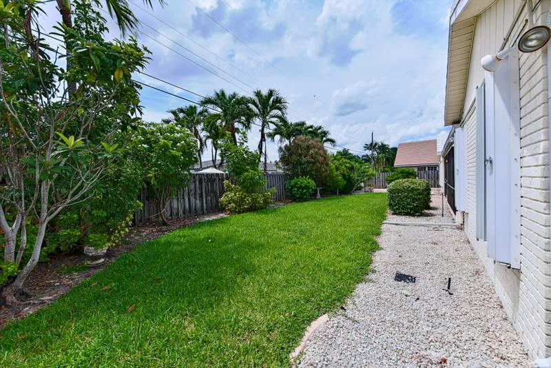 2 bedroom Single Family Residence at 4141 NE 23rd Avenue, Venetian Isles 3rd Sec, Lighthouse Point — photo 5