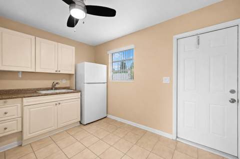 415 Fleming Avenue, Greenacres FL - photo 6 of 75
