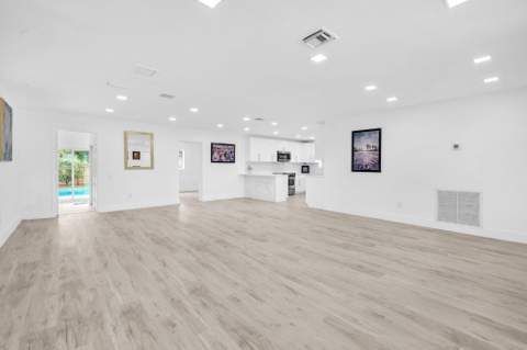 4872 NW 6th Court, Plantation FL - photo 7 of 44