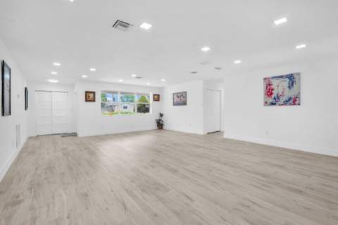 4872 NW 6th Court, Plantation FL - photo 9 of 44
