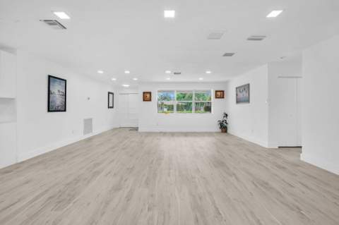 4872 NW 6th Court, Plantation FL - photo 14 of 44
