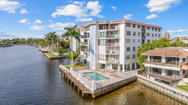 1 bedroom Condominium at 1839 Middle River Drive #501, Rivers Bend Condo, Fort Lauderdale — photo 4