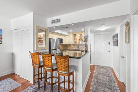 1839 Middle River Drive #501, Fort Lauderdale FL - photo 11 of 34