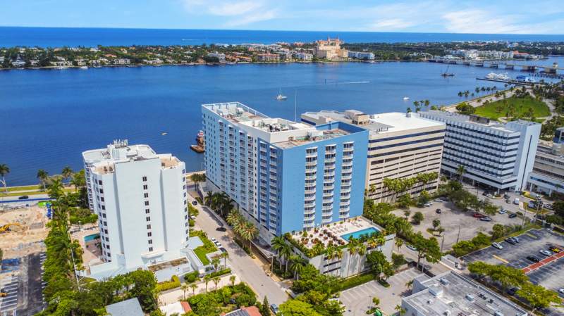 2 bedroom Condominium at 1551 N Flagler Drive #817, Slade Condo, West Palm Beach — photo 4