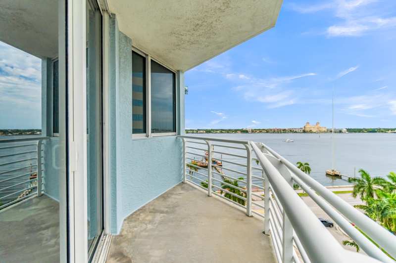 2 bedroom Condominium at 1551 N Flagler Drive #817, Slade Condo, West Palm Beach — photo 1