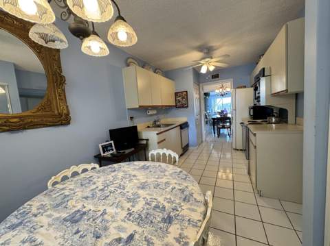 6768 N 10th Avenue #303, Lake Worth FL - photo 12 of 40