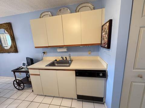 6768 N 10th Avenue #303, Lake Worth FL - photo 15 of 40