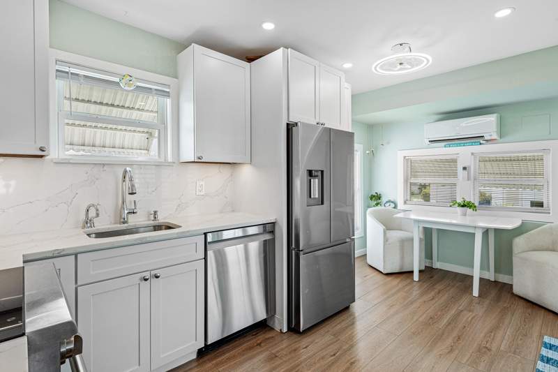 1 bedroom Stock Cooperative at 209 Java Drive #K, Briny Breezes Inc, Briny Breezes — photo 3