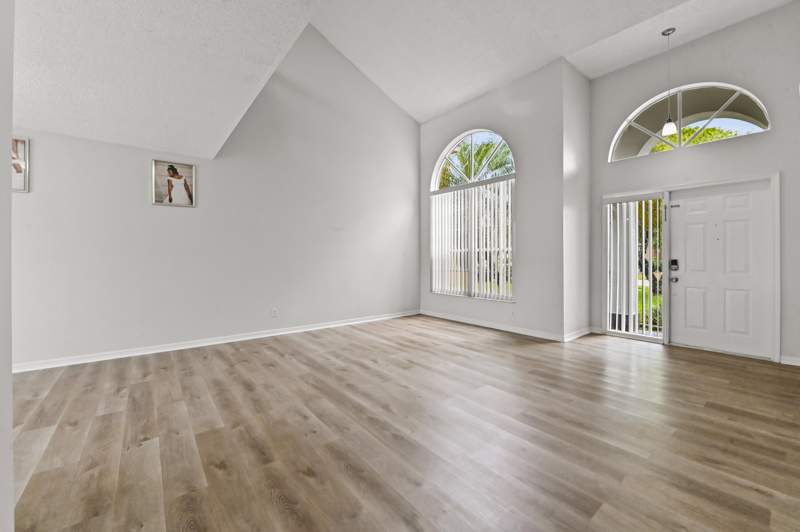 4 bedroom Single Family Residence at 7581 Bristol Bay Lane, Lake Charleston, Lake Worth — photo 5