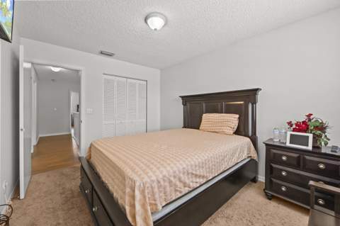 7581 Bristol Bay Lane, Lake Worth FL - photo 24 of 34
