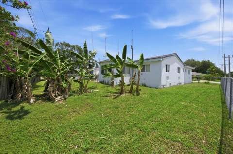 2300 N 57th Terrace, Hollywood FL - photo 24 of 25