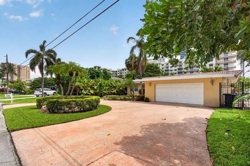 3 bedroom Single Family Residence at 1390 E Terra Mar Drive, Terra Mar Island Estates, Pompano Beach — photo 4