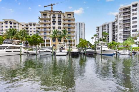 1390 E Terra Mar Drive, Pompano Beach FL - photo 14 of 66