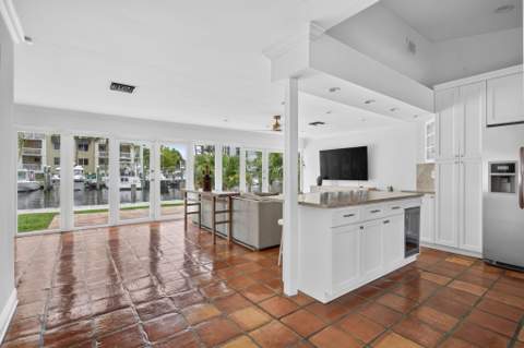 1390 E Terra Mar Drive, Pompano Beach FL - photo 19 of 66