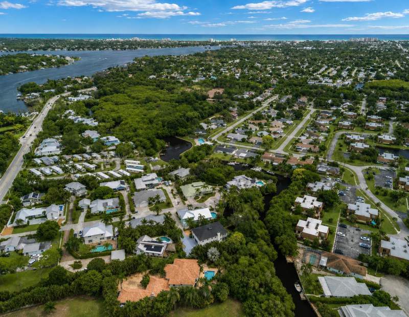 2 bedroom Townhouse at 110 N Delaware Boulevard #11A, Sims Creek Phase II, Jupiter — photo 4