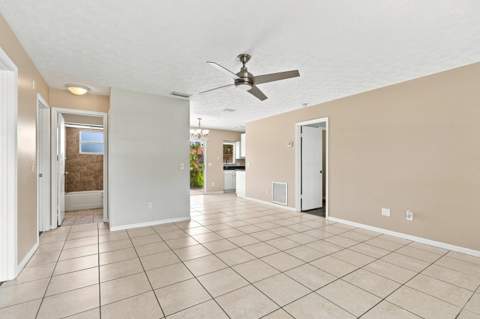 3873 SW Daisy Street, Port St. Lucie FL - photo 8 of 25