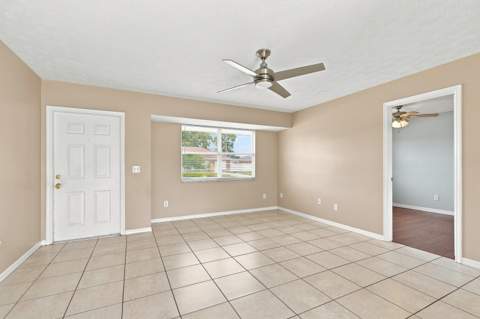 3873 SW Daisy Street, Port St. Lucie FL - photo 6 of 25