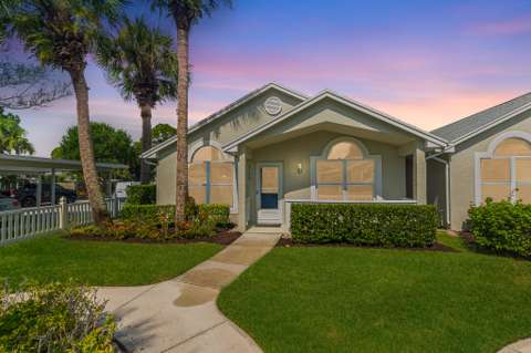 1149 NW Lombardy Drive, home for sale on NW Lombardy Drive