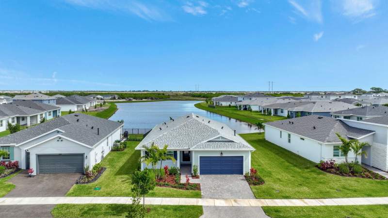 4 bedroom Single Family Residence at 14183 SW Harker Street, Cadence Phase 1, Port St. Lucie — photo 4