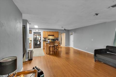 308 NW 27th Street, Wilton Manors FL - photo 10 of 34