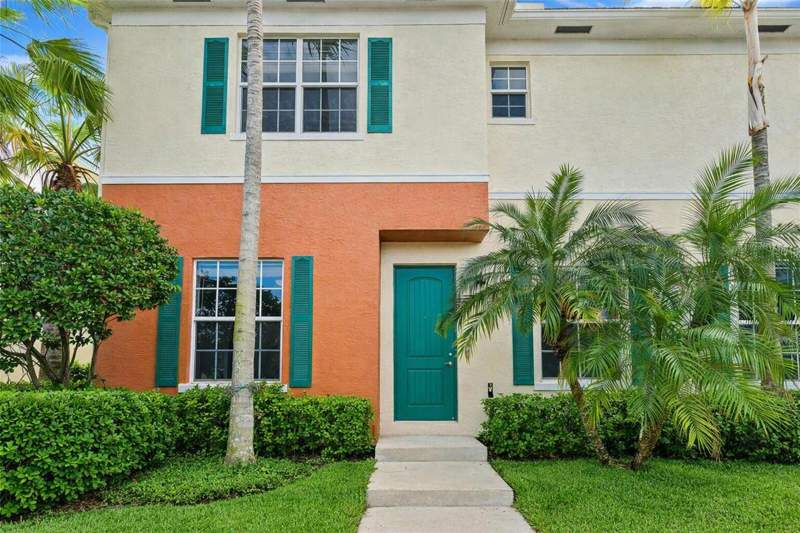 3 bedroom Townhouse at 259 SW 7th Street, Cypress Grove, Pompano Beach — photo 2