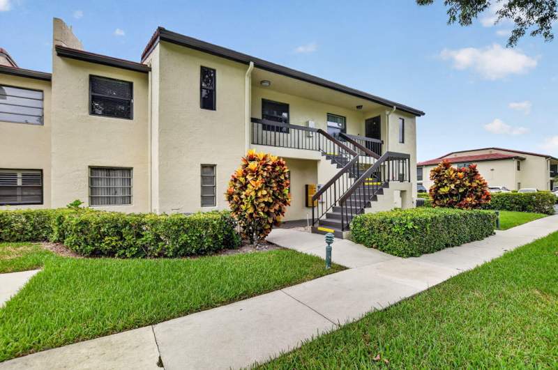 2 bedroom Condominium at 8545 Casa Del Lago #38 H, Fairways Of Boca Lago Condo, Boca Raton — photo 4