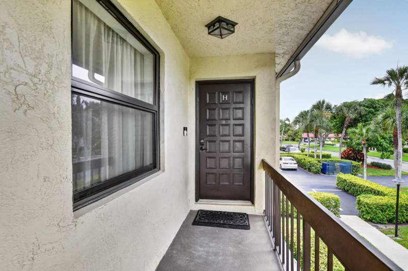 2 bedroom Condominium at 8545 Casa Del Lago #38 H, Fairways Of Boca Lago Condo, Boca Raton — photo 5