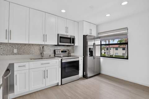 8545 Casa Del Lago #38 H, Boca Raton FL - photo 8 of 55