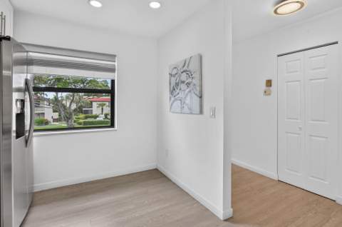 8545 Casa Del Lago #38 H, Boca Raton FL - photo 9 of 55