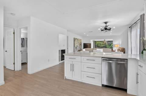 8545 Casa Del Lago #38 H, Boca Raton FL - photo 10 of 55