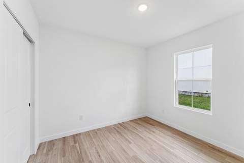 1685 SW Meridian Avenue, Port St. Lucie FL - photo 6 of 30